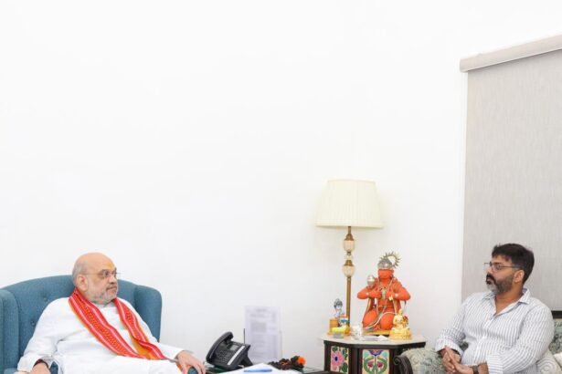 "Pawan Singh meeting Amit Shah in Delhi for Bihar election discussion"