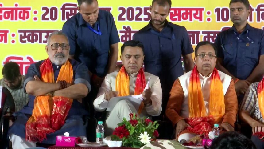 बिहार में चुनावी रणनीति पर चर्चा करती इंडिया गठबंधन की टीम