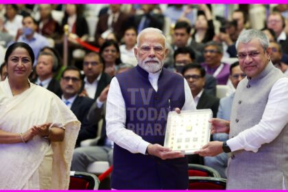 "Semicon India 2025: India unveils first indigenous 32-bit processor chip"