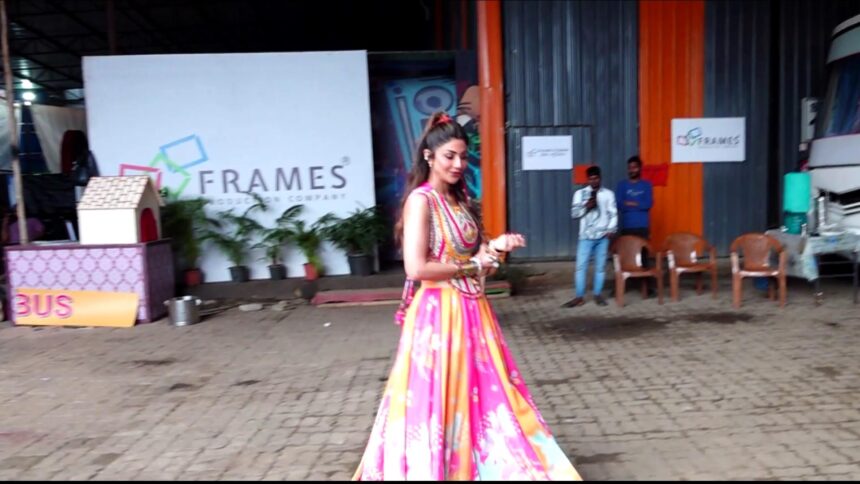 Shilpa Shetty in high half ponytail, backless choli, and multicolor lehenga on Super Dancer set, looking glamorous and stylish