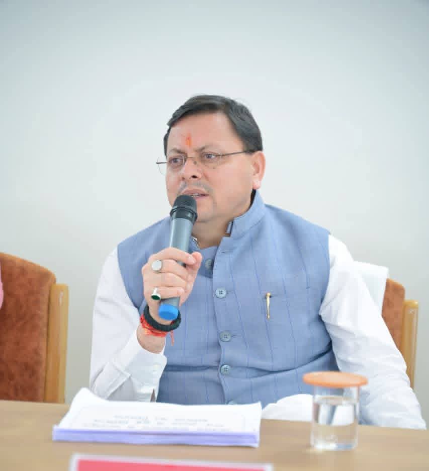 Cabinet Minister Dr. Dhan Singh Rawat reviewing disaster relief and Kedarnath Yatra arrangements with officials in Rudraprayag.