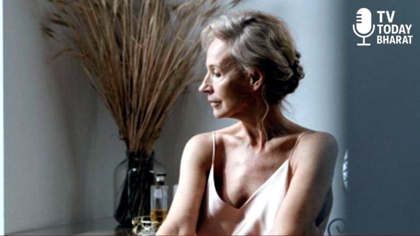 40 से 60 वर्ष की उम्र में सक्रिय मानव मस्तिष्क – अनुभव और बुद्धिमत्ता के साथ गोल्डन एज में सोच की शक्ति दिखाता चित्र