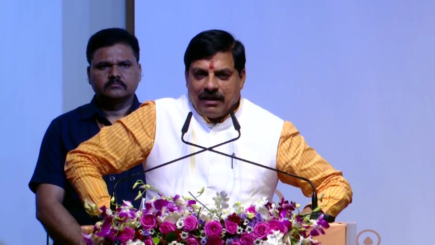 Madhya Pradesh Travel Mart 2025 का उद्घाटन समारोह, मुख्यमंत्री डॉ. मोहन यादव और केंद्रीय पर्यटन मंत्री गजेंद्र सिंह शेखावत के साथ, प्रदेश में ₹3,665 करोड़ का पर्यटन निवेश