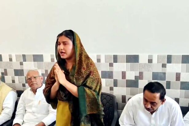 मुल्ली और आतंकवादी कहने पर छलका इकरा हसन का दर्द, सहारनपुर मंदिर विवाद में भावुक