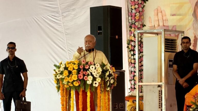 RSS chief Mohan Bhagwat addressing the public during the inauguration of the new Mehar Shah Darbar building in Satna