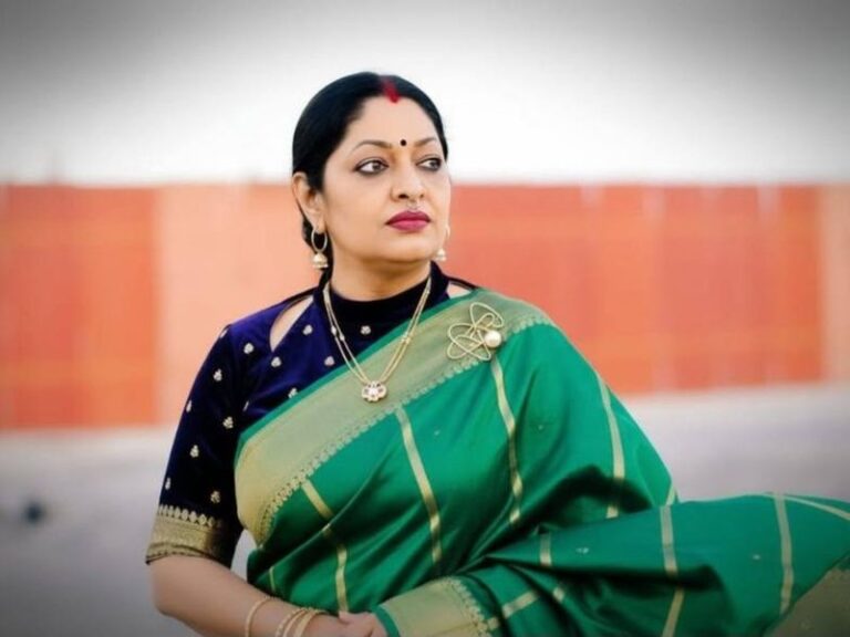 Actress Urmila Unni joins BJP in Kochi, says I am a Modi fan