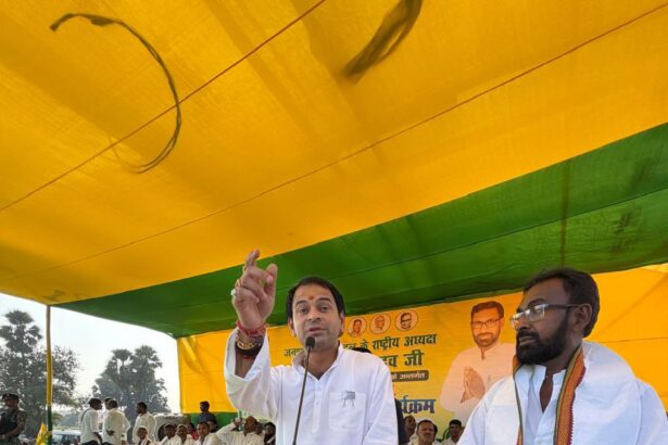 Tej Pratap Yadav addressing a public rally in Sirdaula, Bihar, saying ‘If Dharma survives, politics will survive — I hold the key to Bihar’s next government.