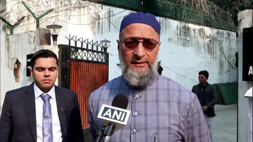 AIMIM MP Asaduddin Owaisi Condemns Delhi Red Fort Blast & Srinagar Terror Attack