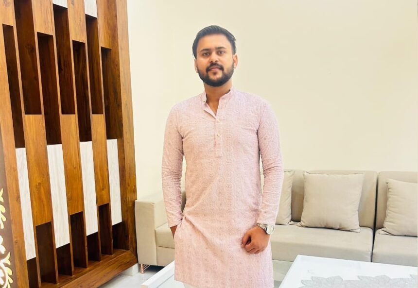 गाज़ियाबाद के इंदिरापुरम OYO होटल में आत्महत्या की घटना