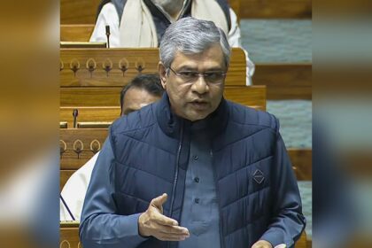 Ashwini Vaishnaw addressing Lok Sabha on fake news and AI deepfakes regulations