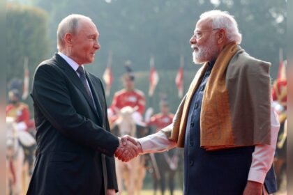 Vladimir Putin with Indian officials in New Delhi during December 2025 visit, reaffirming uninterrupted Russia–India energy partnership and crude oil supply assurance