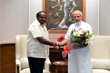 Union Minister HD Kumaraswamy receiving birthday wishes for his contribution to Aatmanirbhar Bharat through steel and heavy industries leadership