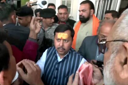 Nitin Nabin Patna arrival welcomed by BJP workers with banners and enthusiasm