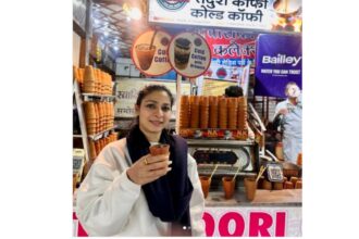 Tanisha Mukerjee enjoying kulhad tea in winter, showcasing desi glamour street style look