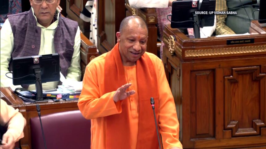 Uttar Pradesh Chief Minister Yogi Adityanath addressing a public meeting while criticizing Congress over the absence of a medical college in Amethi