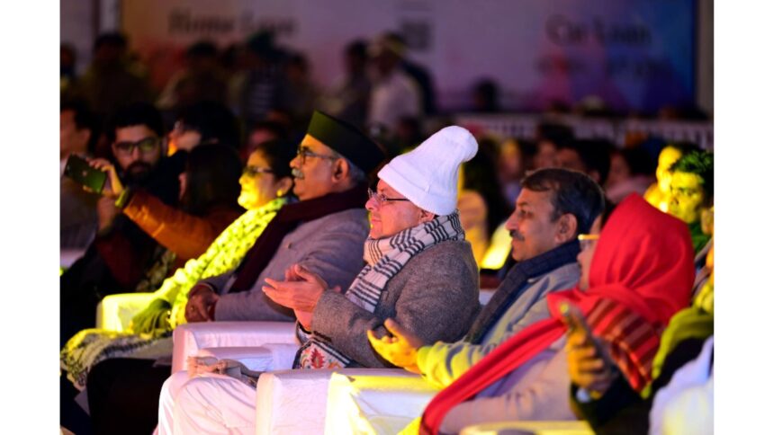 Uttarakhand Winter Tourism initiative highlighted by CM Pushkar Singh Dhami, showcasing winter travel, local employment, homestay, trekking and cultural heritage in Uttarakhand.