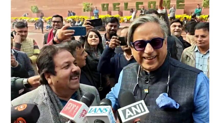 लखनऊ में कोहरे के कारण रद्द हुआ भारत बनाम दक्षिण अफ्रीका चौथा T20I मैच, स्टेडियम में दर्शक और खिलाड़ी