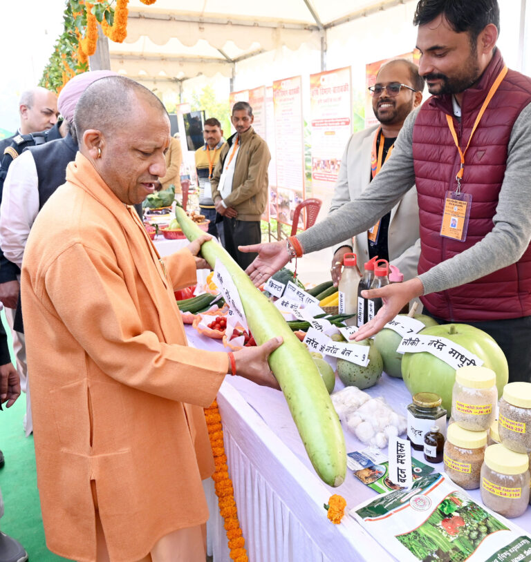 The “Kheti Ki Baat Khet Par” farmer conference in Barabanki celebrates 150 years of agricultural progress, focusing on modern farming, farmer welfare, and the vision of a developed India.