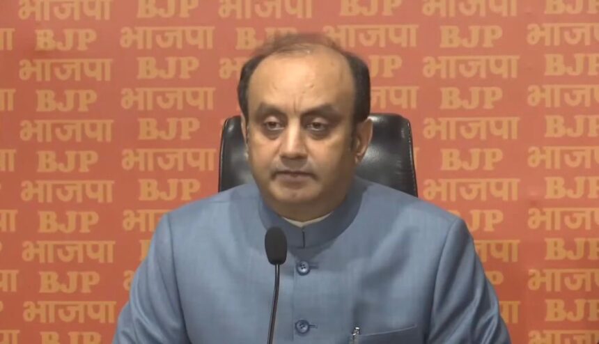 BJP MP Sudhanshu Trivedi addressing the media while condemning Mamata Banerjee over the alleged brutal beating of women in Bhangnamari village, South 24 Parganas, West Bengal