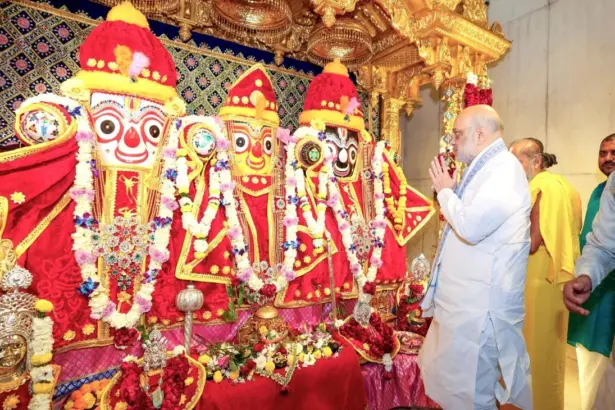 Amit Shah Joins Uttarayan Celebrations in Ahmedabad