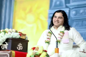 Devkinandan Thakur reacts on killing of Hindus in Bangladesh during Braj Yatra in Govardhan