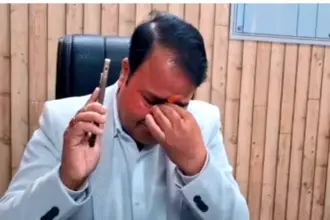 GST Deputy Commissioner Divyang Quota Allegation: GST Deputy Commissioner Prashant Singh resignation case related visual