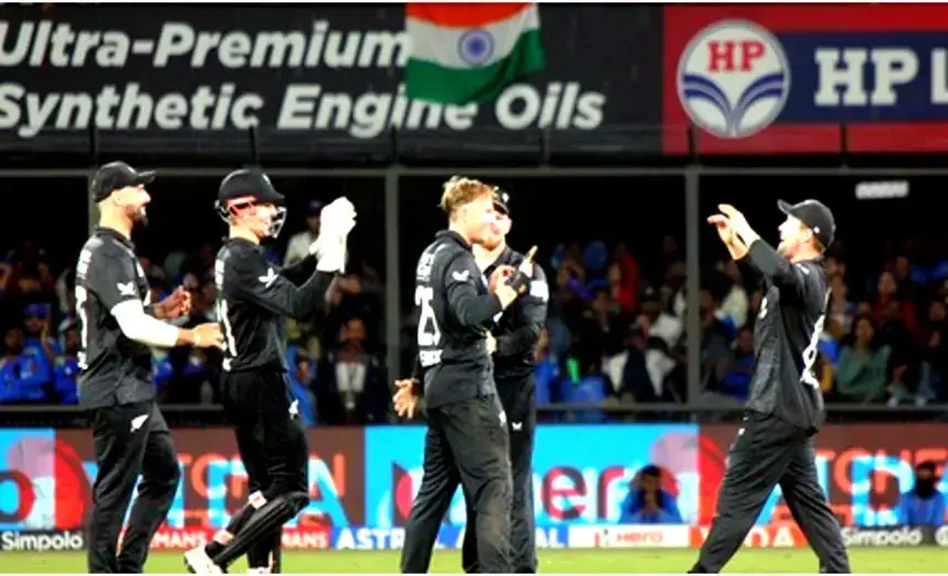 India vs New Zealand 3rd ODI match action showing Virat Kohli celebrating his century during the decisive ODI as New Zealand players react after sealing the series 2–1.