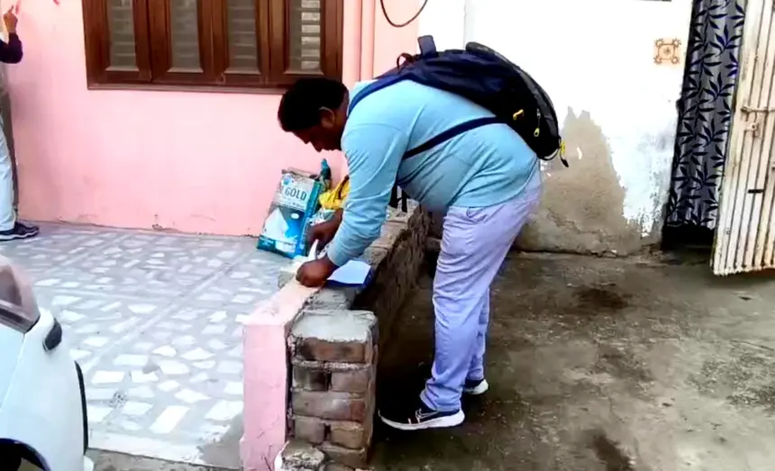 Mathura Krishna Nagar drainage land encroachment action by irrigation department, houses marked for removal to restore drainage system