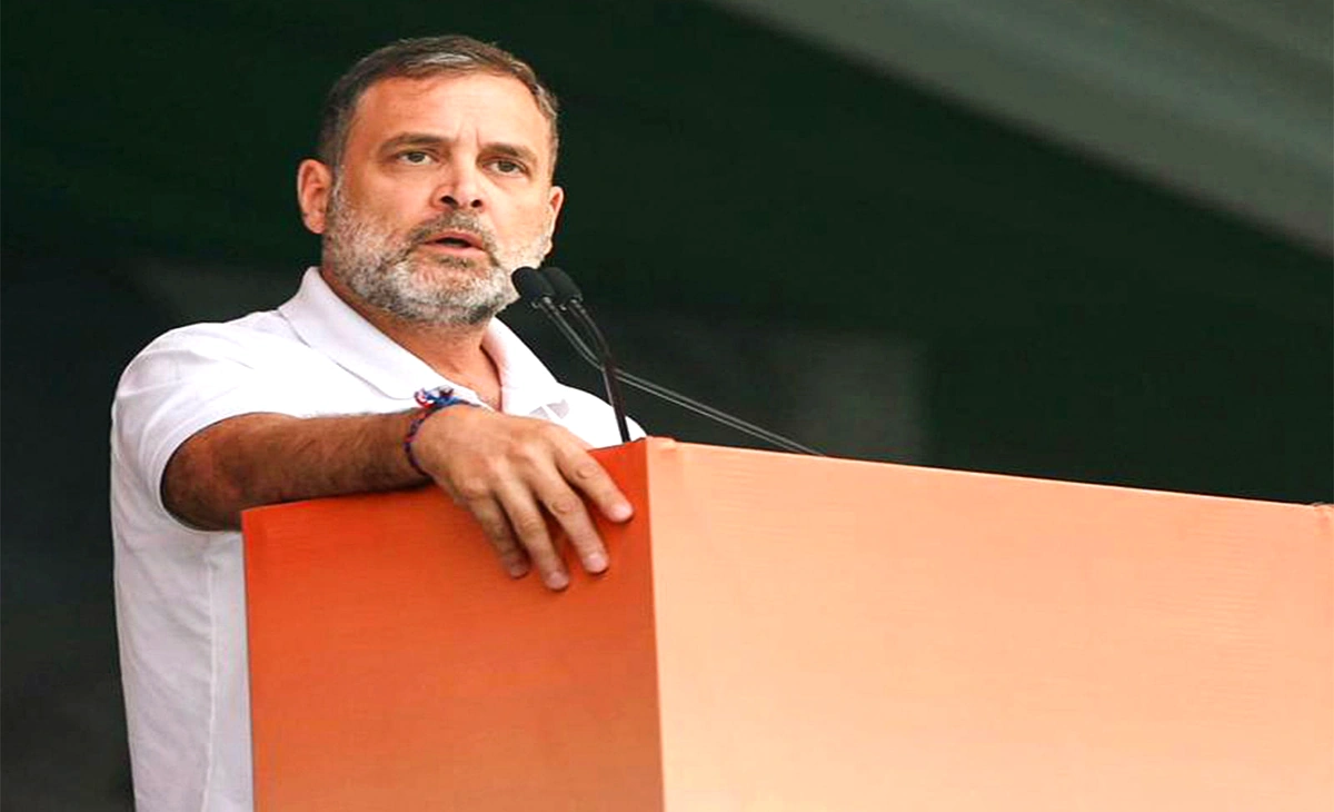 Rahul Gandhi addressing media, alleging strategic vote theft during SIR in Gujarat and questioning the Election Commission’s role.