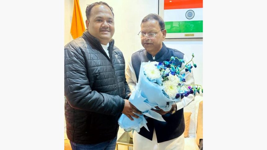 Rajesh Som meeting UP State President Pankaj Chaudhary