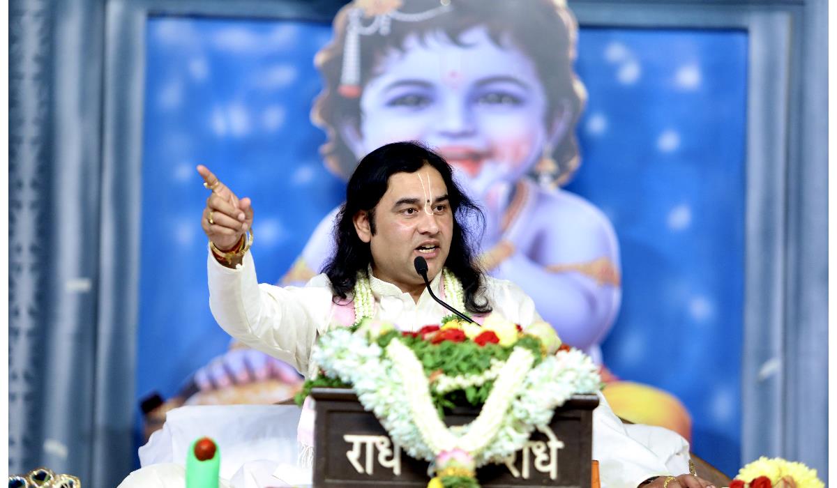 Indian media debate on Sanatan Dharma and Devkinandan Thakur statements