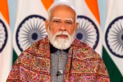 Prime Minister Narendra Modi addressing a public gathering during the launch of development projects and PM SVANidhi Credit Card in Thiruvananthapuram, Kerala