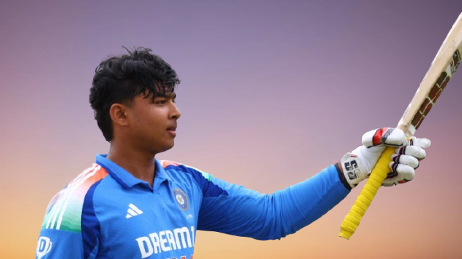 Vaibhav Suryavanshi playing explosive shot for India U19 vs South Africa U19