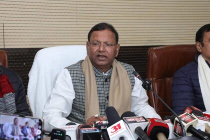 BJP Pradesh President Pankaj Chaudhary addressing a press conference on rural development and poverty reduction in Uttar Pradesh
