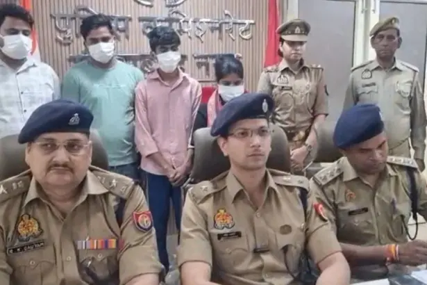 Noida ECHS Card Scam