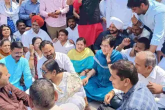 Delhi Budget Political Clash