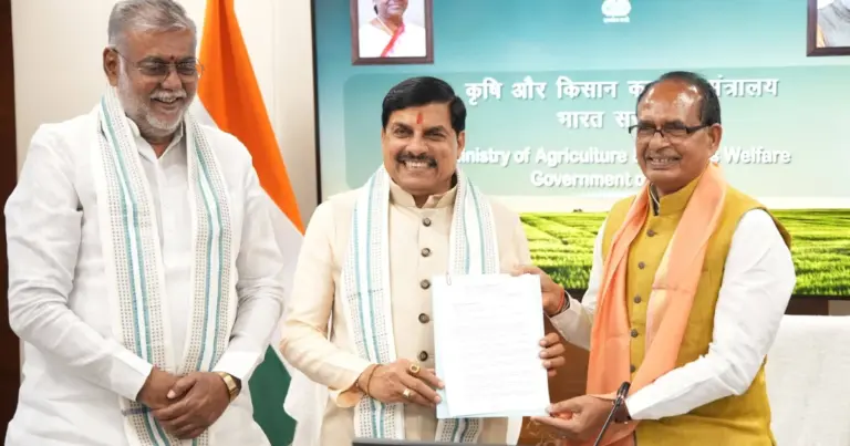 Mohan, Shivraj and Prahlad Delhi Meeting