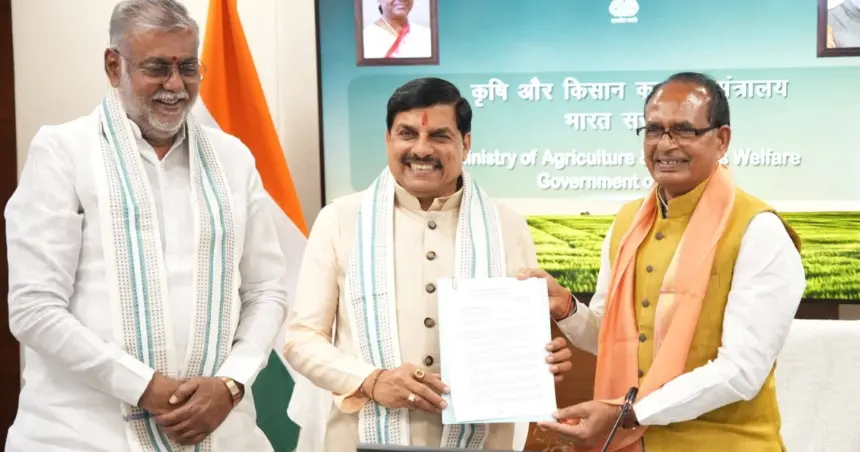 Mohan, Shivraj and Prahlad Delhi Meeting