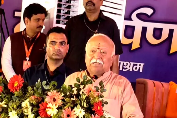 Mohan Bhagwat Vrindavan Ashram Inauguration: Mohan Bhagwat inaugurating Jeevandeep Ashram in Vrindavan with saints and leaders