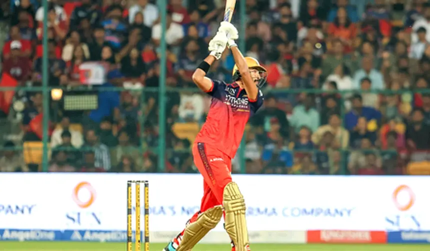 Virat Kohli Test Comeback: Virat Kohli playing a classic shot after strong innings as Rayudu suggests Test comeback