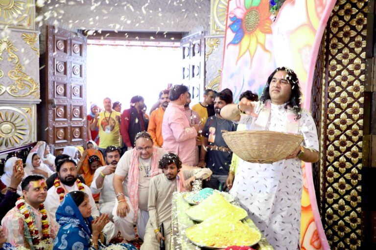 Phoolon Ki Holi