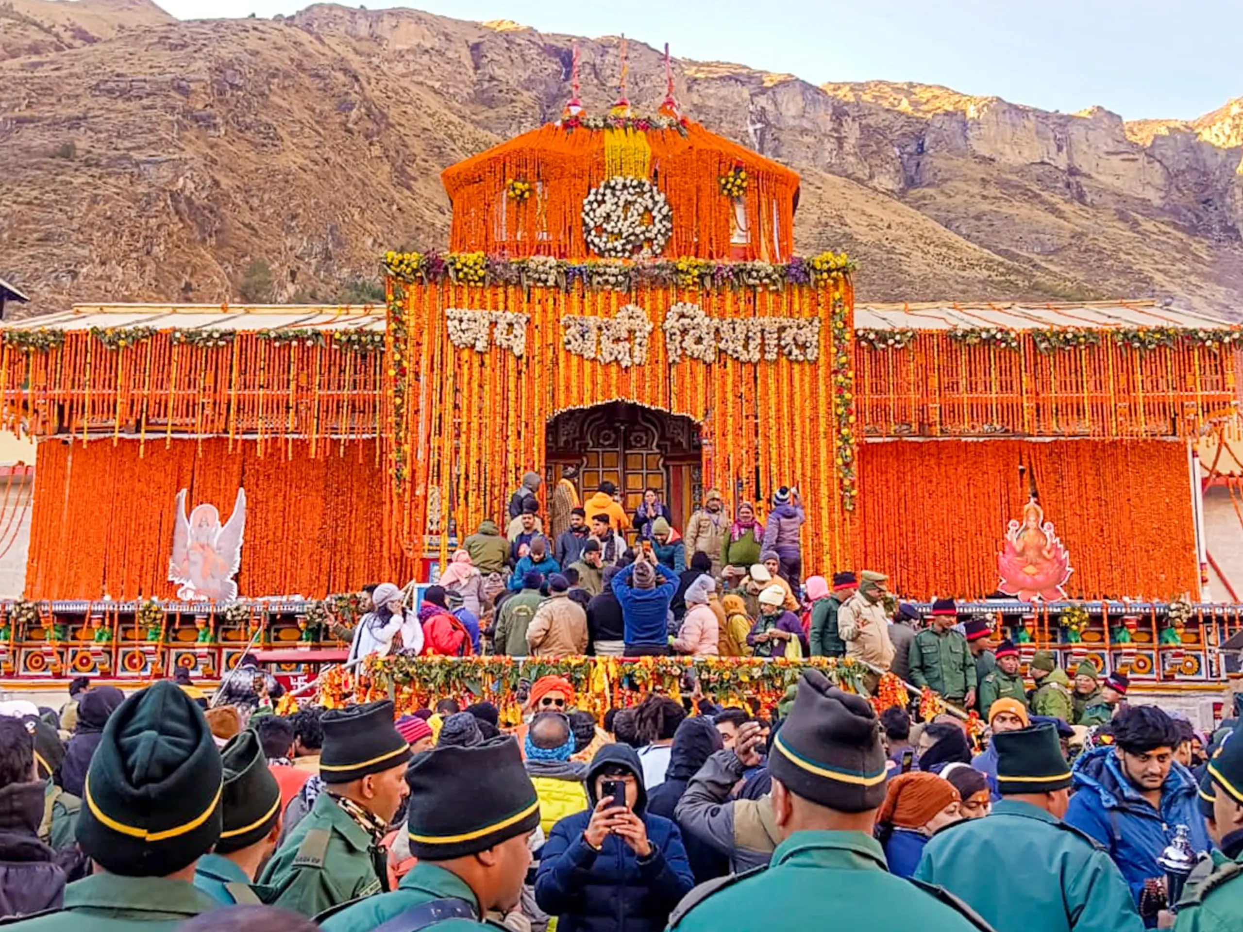 Badrinath Dham Kapat Opening