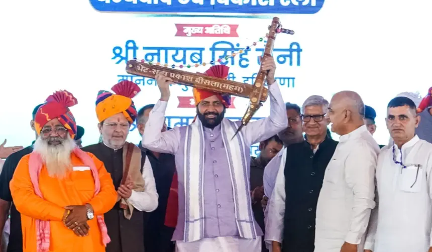 Maham Development Rally 2026: महम में आयोजित धन्यवाद एवं विकास रैली में परियोजनाओं का उद्घाटन करते हुए मुख्यमंत्री