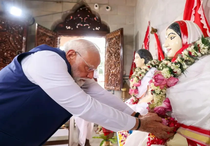 PM Modi Bengal visit Phase 2 elections: PM Narendra Modi offering prayers at Matua Thakur Temple in Thakurnagar West Bengal