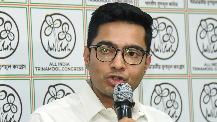 Abhishek Banerjee Attack: TMC MP Abhishek Banerjee surrounded by supporters amid political tension following the alleged Attack.