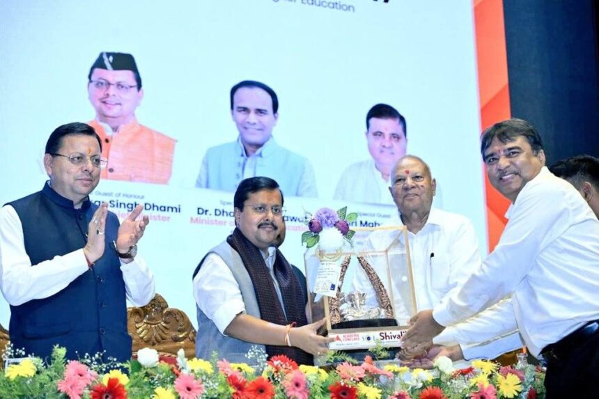 UCC in Uttarakhand: Nitin Naveen addressing party leaders in Dehradun while praising UCC in Uttarakhand and the leadership of CM Dhami.