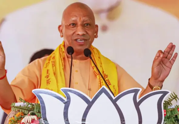 CM Yogi Emergency Attack: CM Yogi Adityanath addressing a public gathering in Sant Kabir Nagar while speaking on Emergency and development projects.