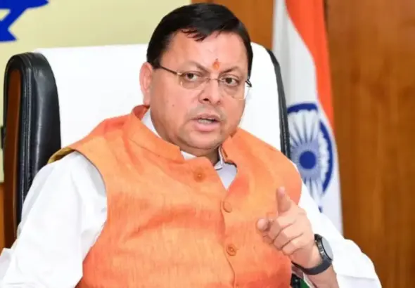 Char Dham Yatra: Chief Minister Pushkar Singh Dhami reviewing Char Dham Yatra and Hemkund Sahib Yatra arrangements with senior officials in Uttarakhand Secretariat.