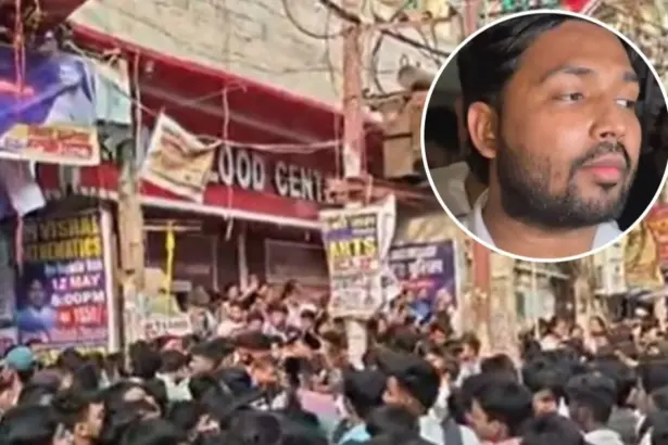 Khan Sir Coaching Patna Firing: Security personnel outside Khan Sir Coaching Institute in Patna after alleged firing incident