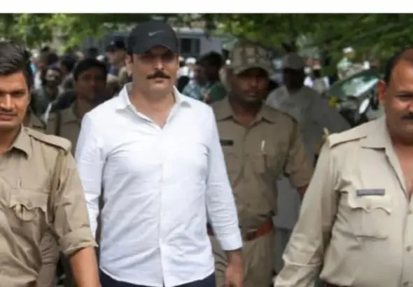 Most Wanted Gangster: Uttar Pradesh Police and STF personnel conducting a search operation for Most Wanted Gangster Udham Singh after a ₹1 lakh reward announcement.